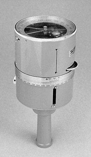 2 instruments de mesure des angles (pantomètres SLOM dits goniasmomètres)