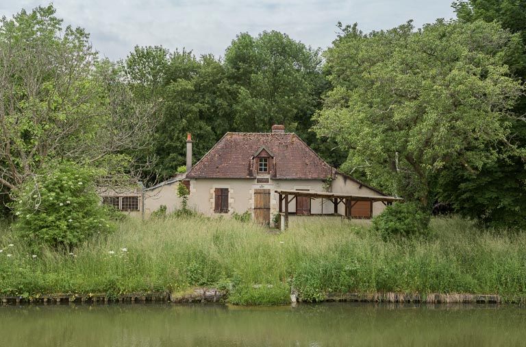 site de l'écluse 50 du versant Seine, dite de Basseville 1 (canal du Nivernais)
