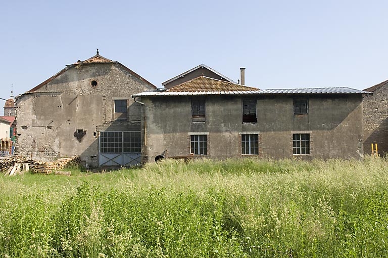 moulin à farine Henry, puis féculerie Perney, puis atelier de menuiserie