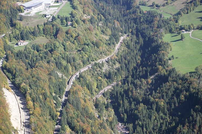 viaduc de Romand (voie ferrée Andelot - La Cluse)