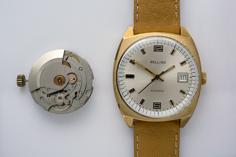 montre-bracelet automatique Relliac