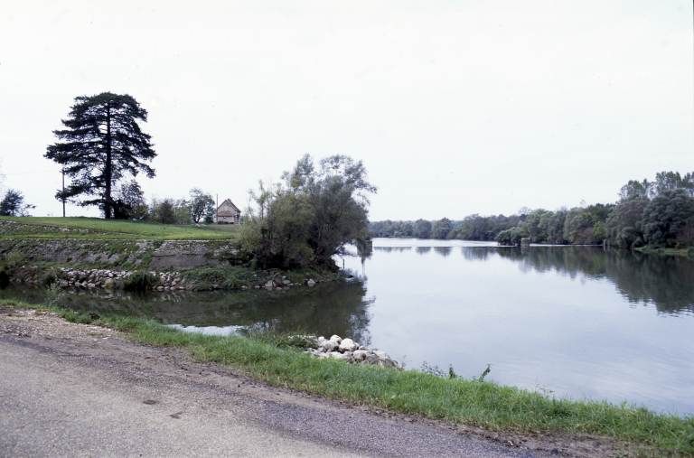barrage de Charnay