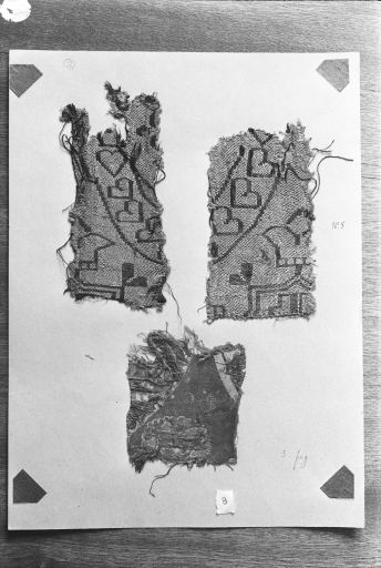 2e ensemble de 3 fragments de pièces de tissus