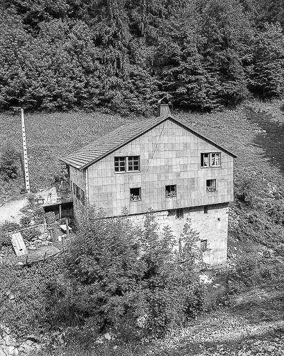 moulin à farine dit moulin du Bas, usine de petite métallurgie (usine d'outillage) Louis Garnache-Chiquet et Fils puis usine de tabletterie Vuillet