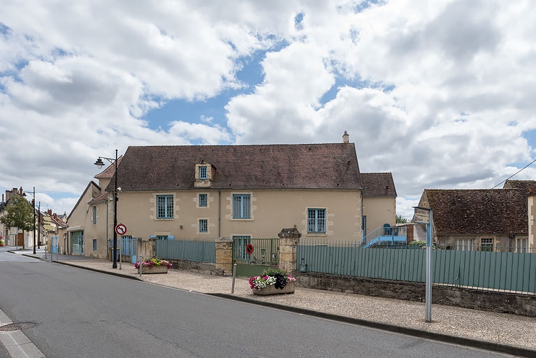 Grande Auberge, puis Hôtel du prince de Conti