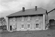 ferme, édifice commercial