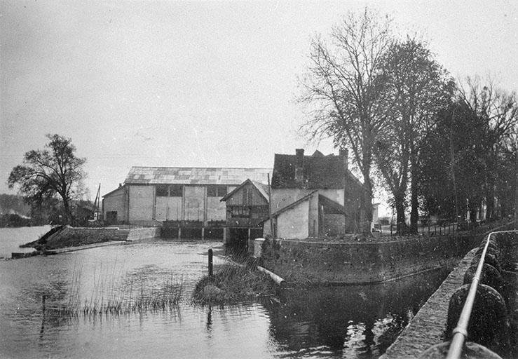minoterie dite moulin du Moulin rouge, puis minoterie Ponard et centrale hydroélectrique