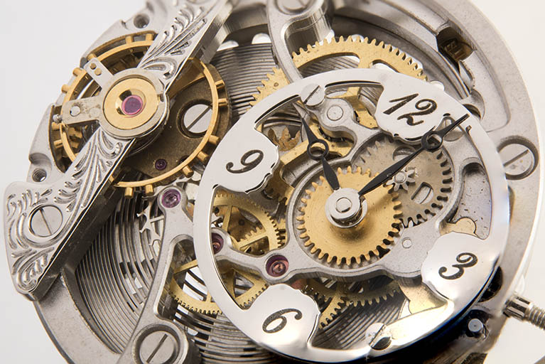 mécanisme d'horloge (mouvement de montre mécanique) et montre-bracelet mécanique 8 jours