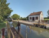 site de l'écluse 22 du versant Loire, dite de Bernay (canal du Nivernais)