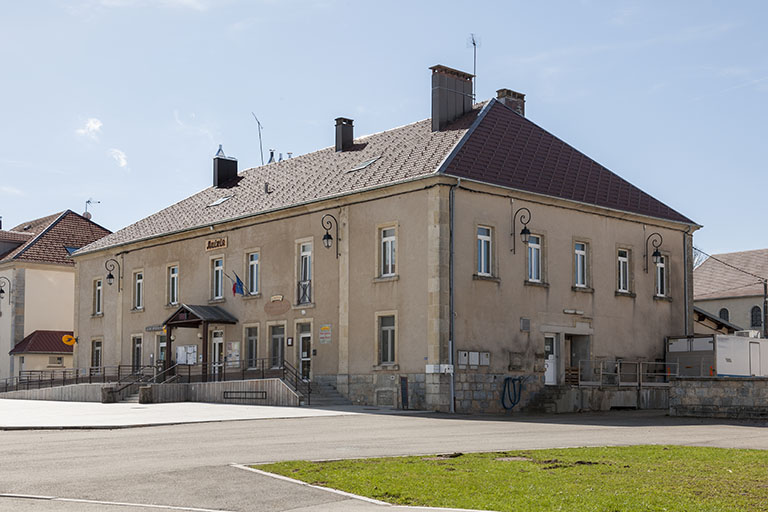 mairie-fromagerie des Fourgs