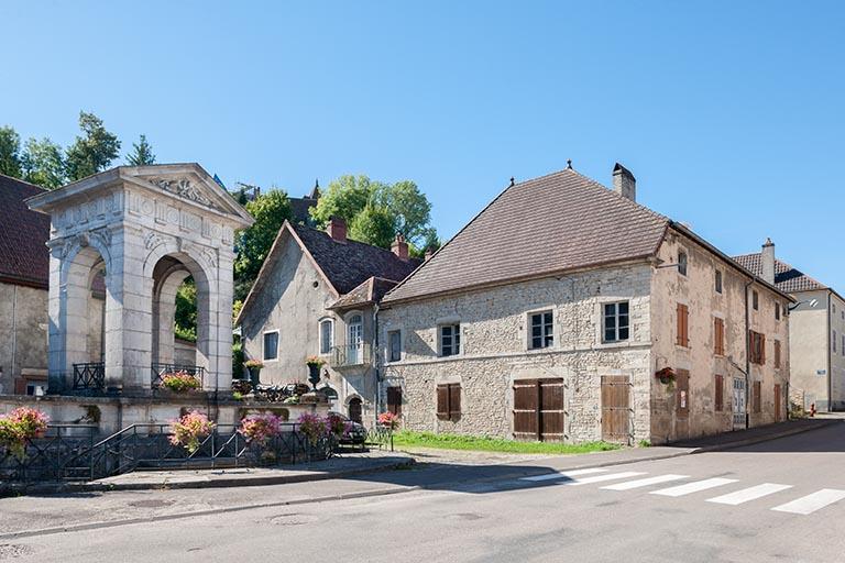 L'architecture liée à l'eau de la commune de Gy
