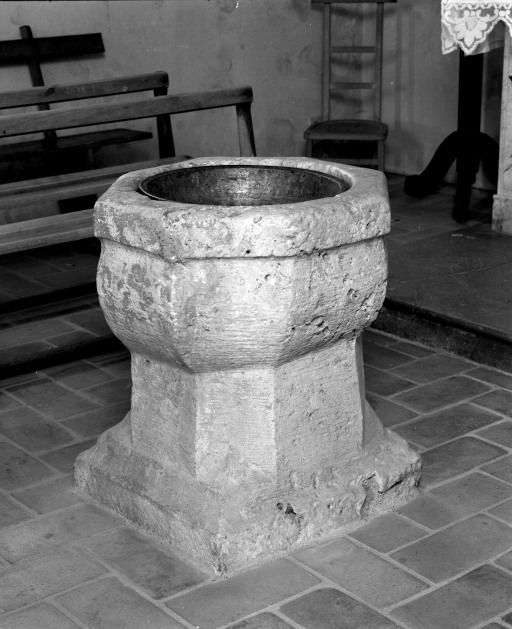 fonts baptismaux