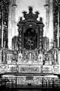 autel, tabernacle, 3 gradins d'autel, retable, lambris de demi-revêtement (ensemble du décor de choeur)
