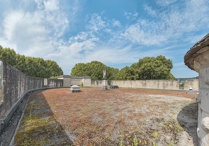 tour de l'hôtel-Dieu