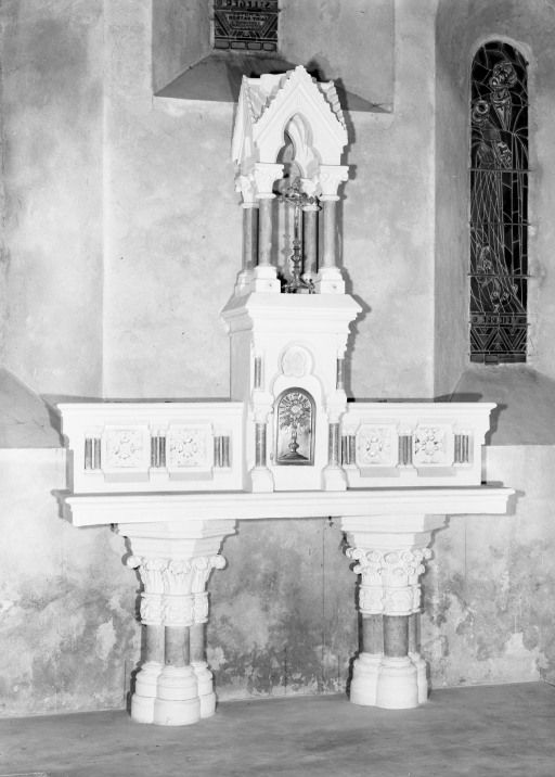 autel (maître-autel, autel tombeau), style néo-gothique