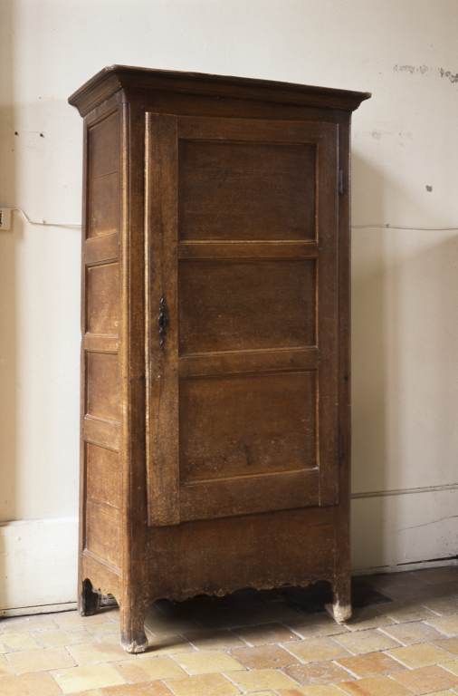 armoire n° 23