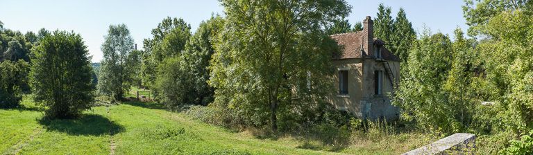 ancien site de l'écluse 48 du versant Seine, dite de La Forêt (canal du Nivernais)