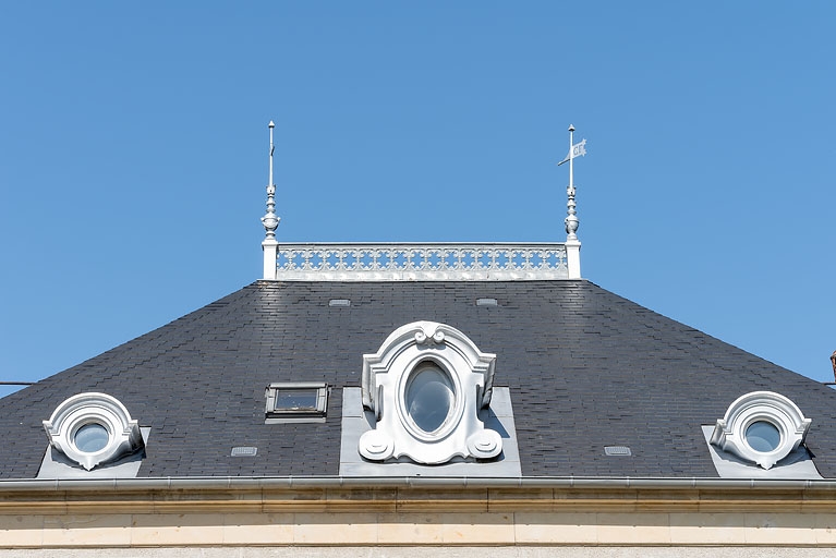 maison 5 avenue de Paris