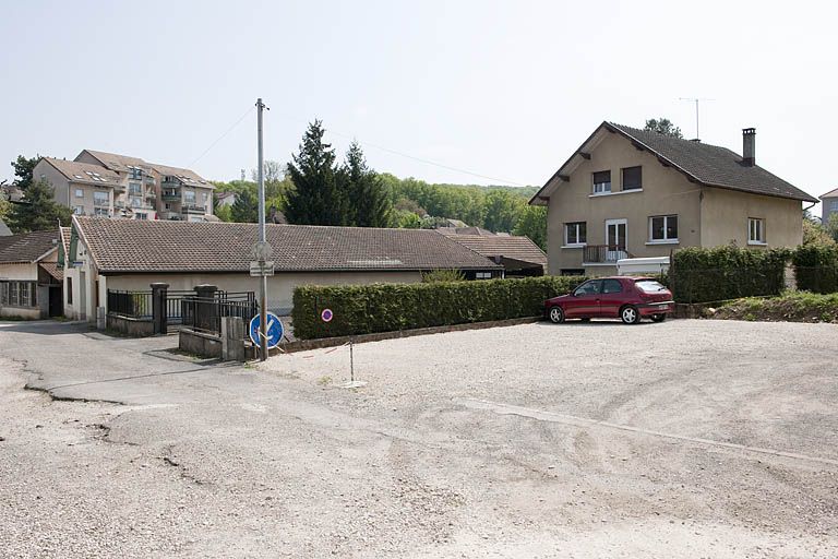 usine de petite métallurgie Tulout, puis Devaux-Meinen et Cie, Wetstein et Peuquet, puis Bosserdet-Levin, puis Bertin