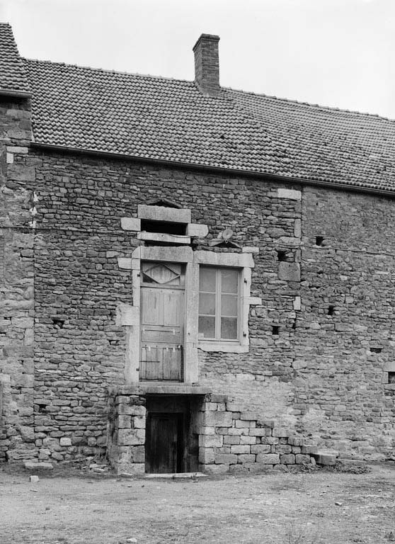 les maisons et fermes de Jours-en-Vaux