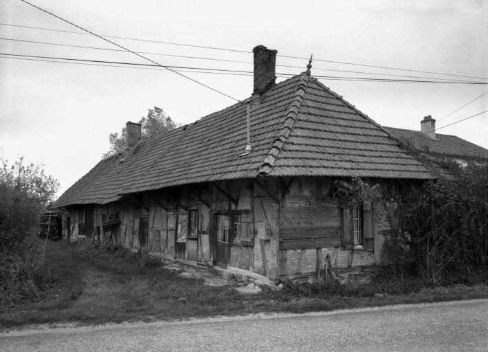 maisons ; fermes