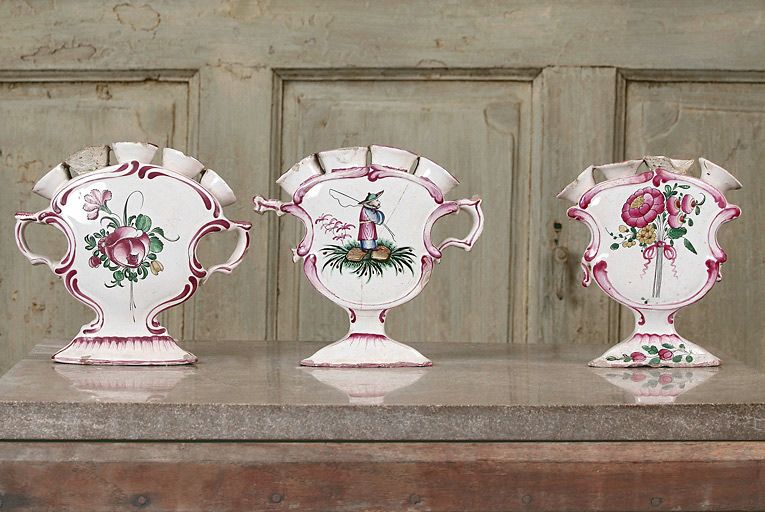 ensemble de 3 pique-fleurs