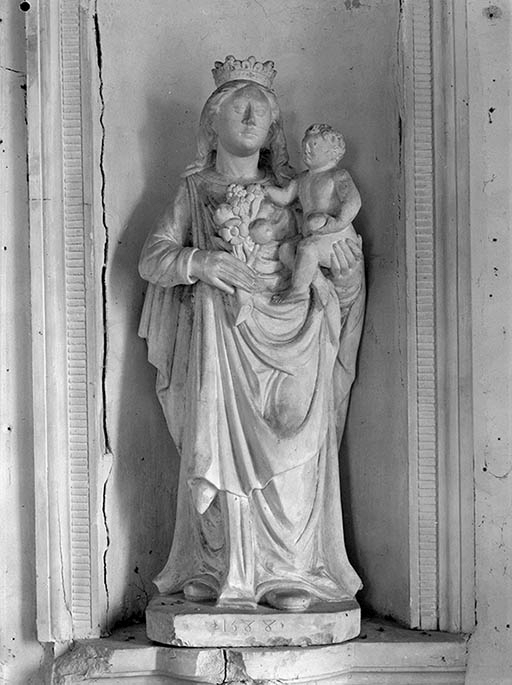 Statue : Vierge à l'Enfant