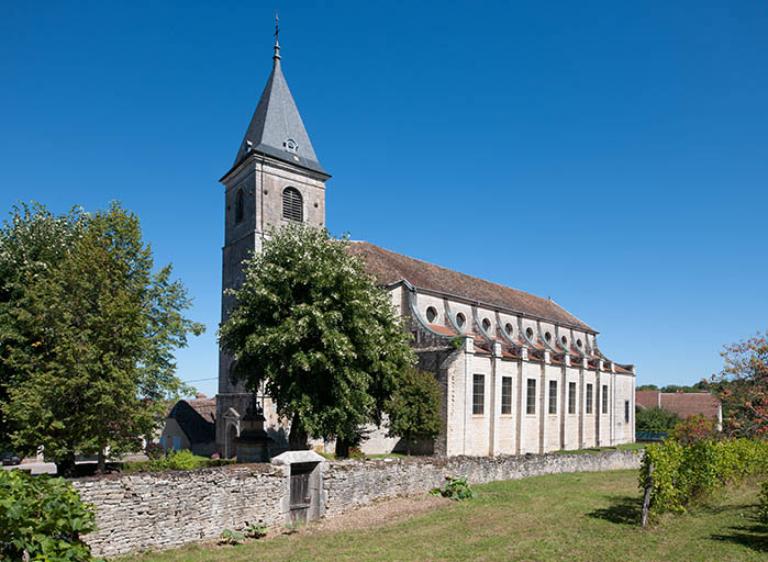 L'architecture religieuse, funéraire et commémorative de la commune de Gy