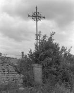 croix de chemin dite croix Saint-Marc